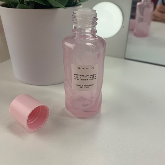 (EMPTY) Mini Glow recipe pore tight toner. - Picture 4 of 4